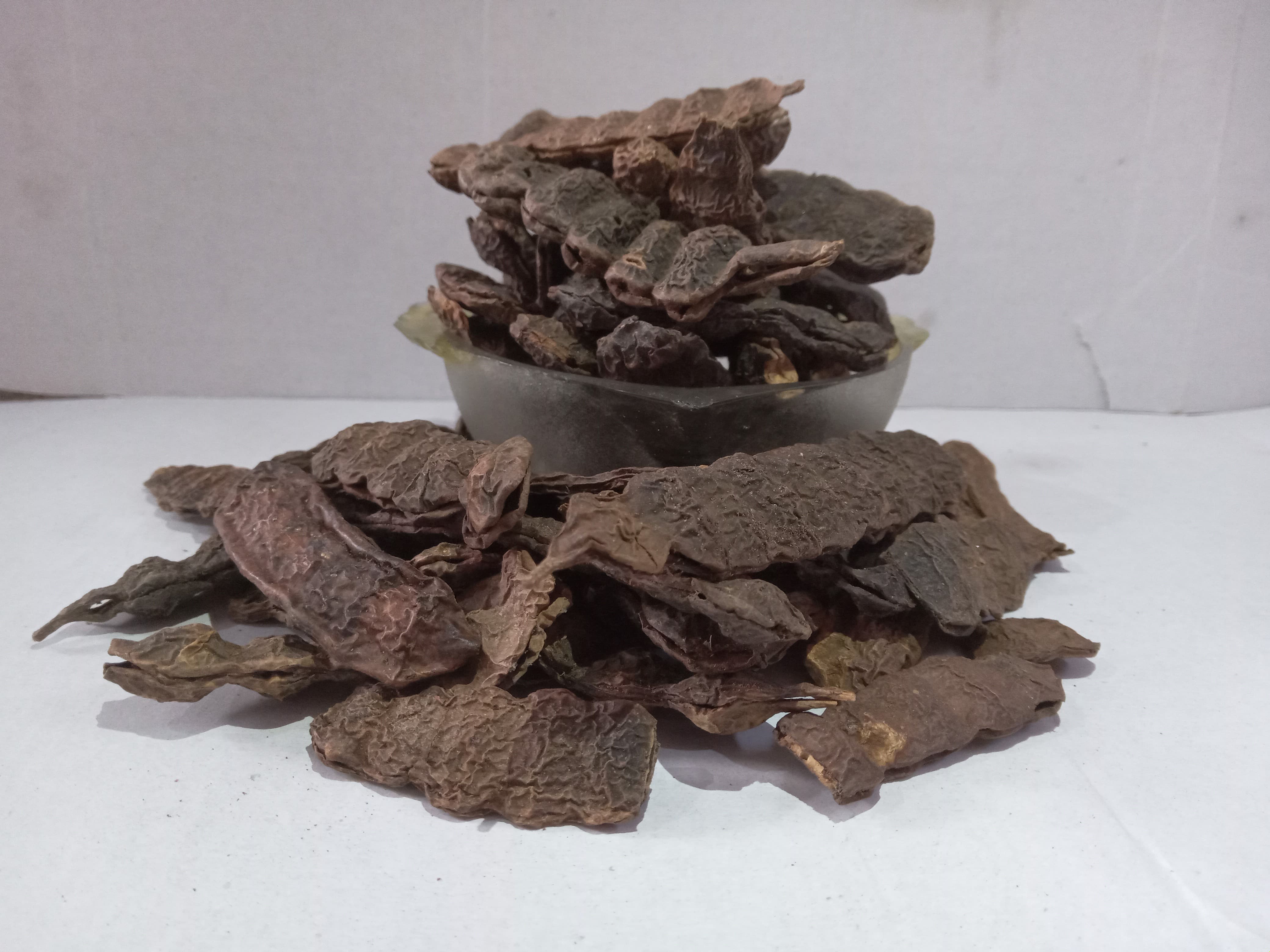 Organic Dried Raw Shikakai Pack for Hairs - Raw Form